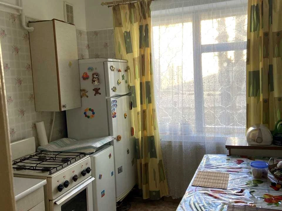 Apartment. Dnipro, Topolya-2 residential area, st.