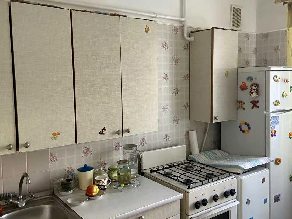 Apartment. Dnipro, Topolya-2 residential area, st.