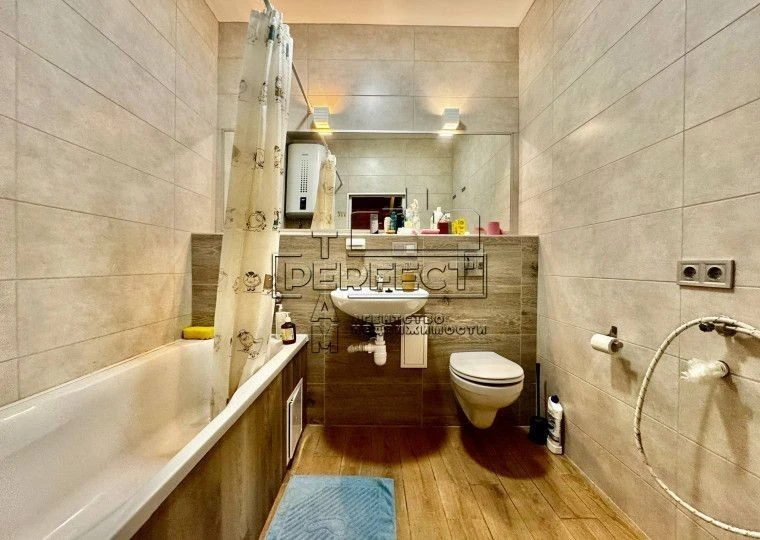 3-room two-level apartment 80m2 Residential complex "Ridne Misto"