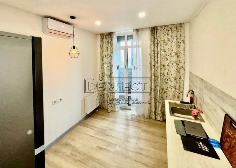 3-room two-level apartment 80m2 Residential complex "Ridne Misto"