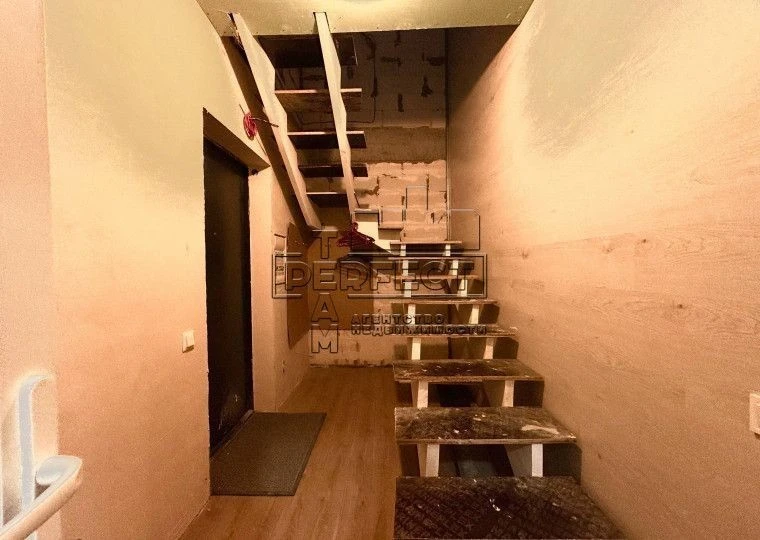 3-room two-level apartment 80m2 Residential complex "Ridne Misto"