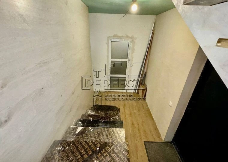 3-room two-level apartment 80m2 Residential complex "Ridne Misto"
