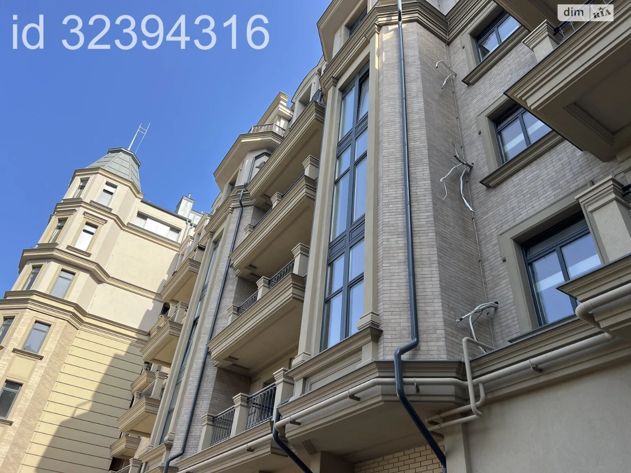 Продаж Підземний паркінг Середній Фонтан