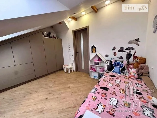 Sale of a stylish 2-room apartment in the residential complex "Successful Quarter"
