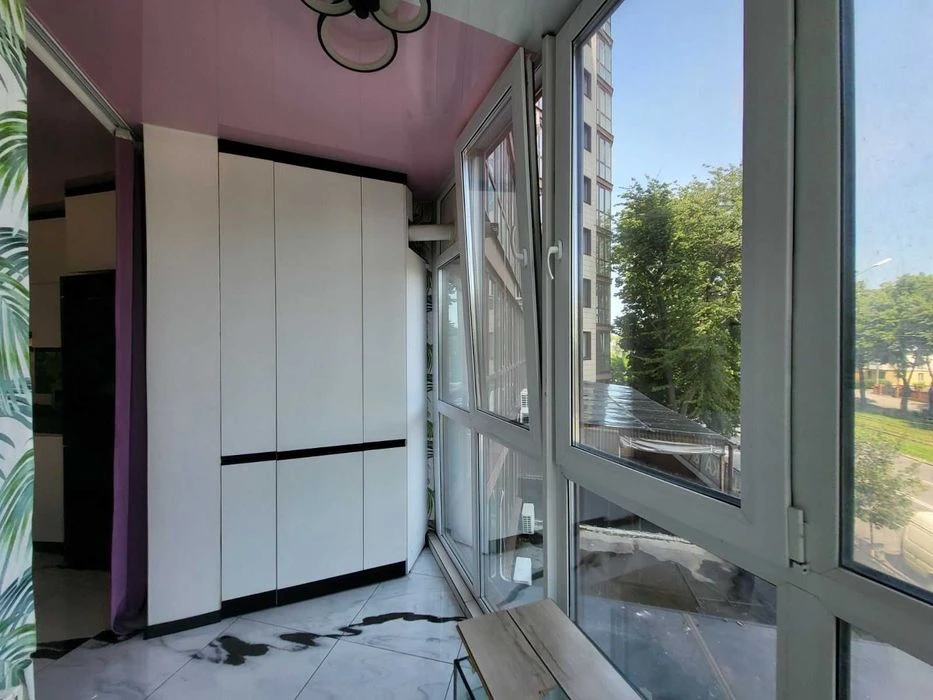 (8) Продам 1-но кімнатну квартиру у новобудові ЖК Пироговськ
