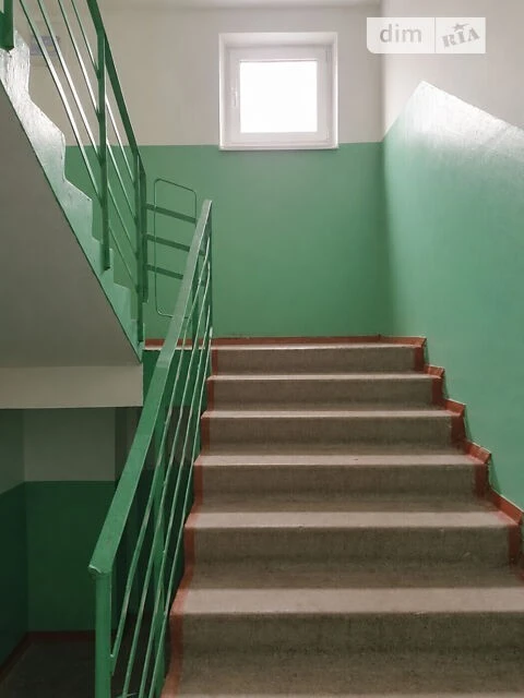 Sale of 3-room apartment 69.2 sq. m. on Mykola Zakrevskoho St. 31