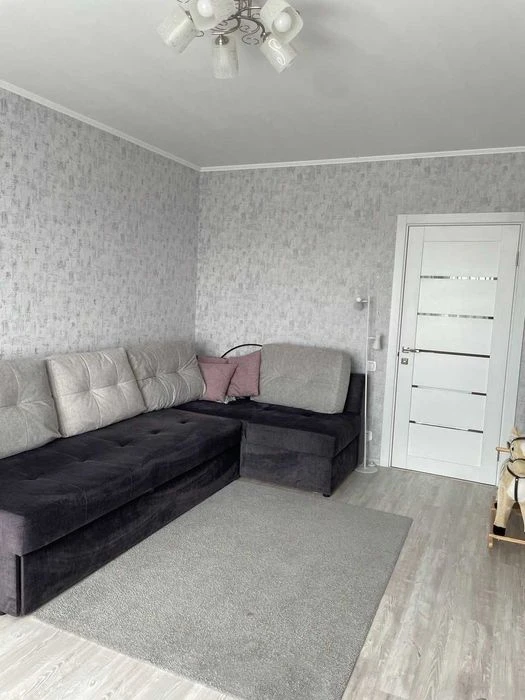 Donetsa 2 B, two-room apartment for sale
