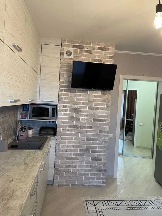 Donetsa 2 B, two-room apartment for sale