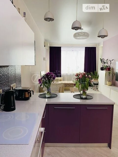 Sale of 1-room apartment 67 sq. m on General Shapovala Street 2 • ID