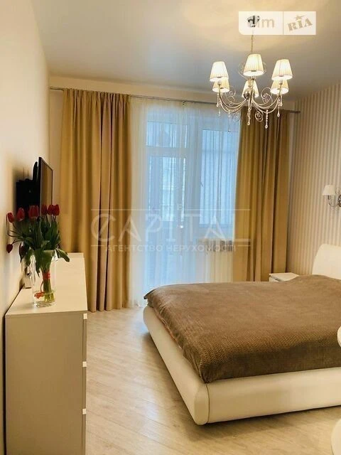 Продаж 1к квартири 67 кв. м на вул. Генерала Шаповала 2 • ID