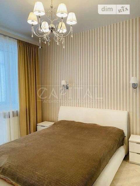 Продаж 1к квартири 67 кв. м на вул. Генерала Шаповала 2 • ID