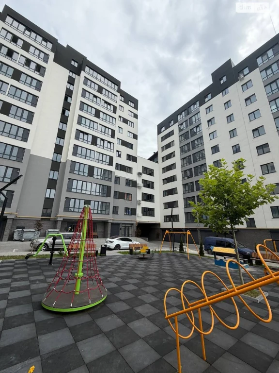 Продаж Квартира Озерна
