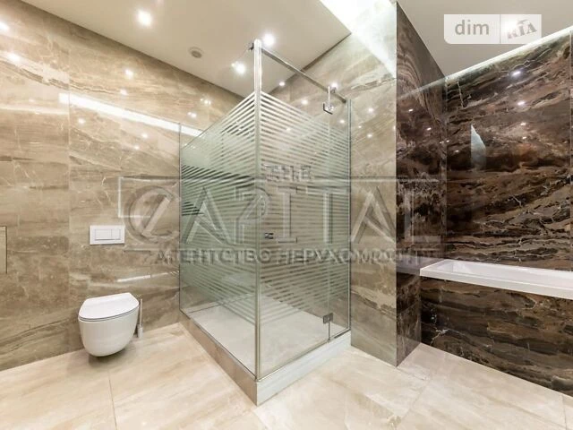Sale of 4-room apartment 200 sq. m on Vasylya Tyutyunnyka 37/1 •