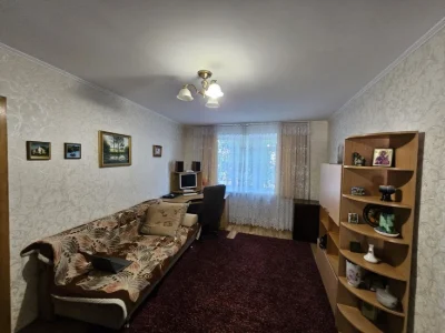 Продам 4х ком.квартиру с евроремонтом на ж/м Западном