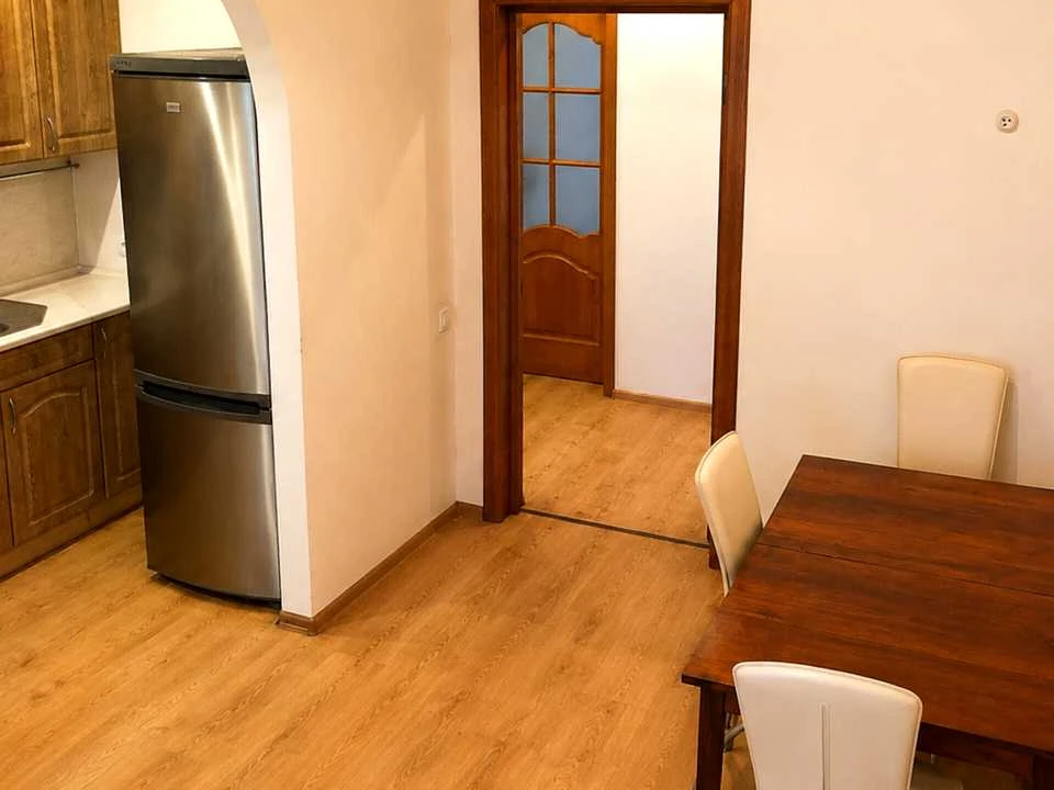 Apartment. Kharkiv, Blagovishchenska St. (Karl Marx St.)
