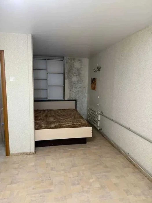 Продам просторную 1 комнатную квартиру 41 кв.м. на Б. Славы