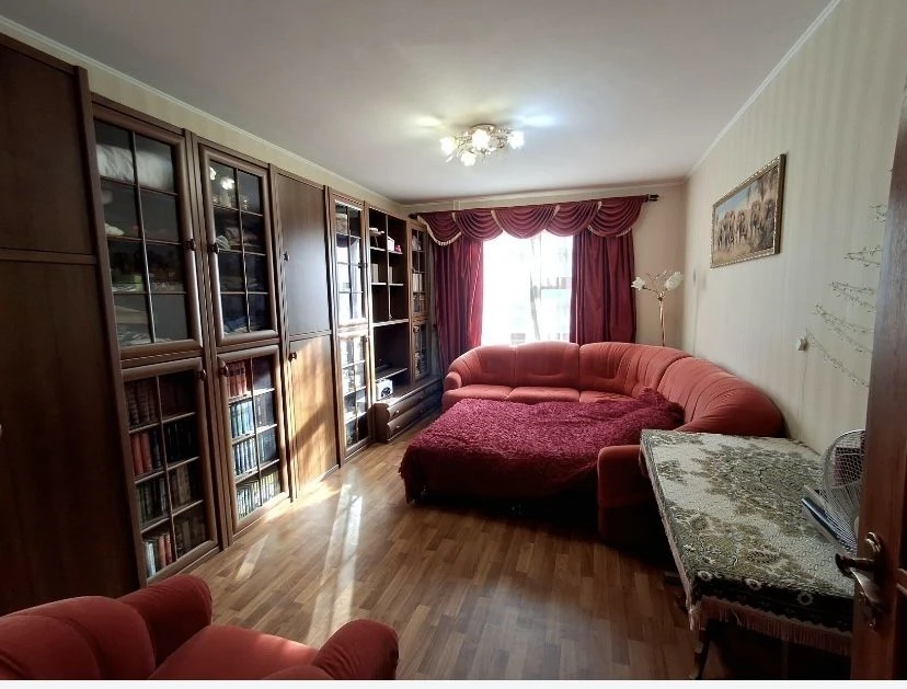 Продаж 3 кімнатної квартири від ВЛАСНИКА, ПЗР район, вул. Кв