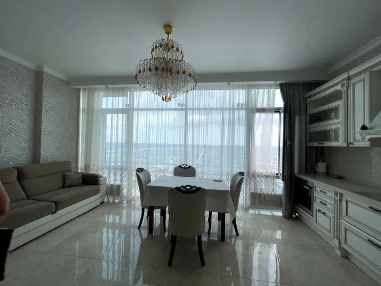 Apartment. Odesa, Morekhodnyi Lane.