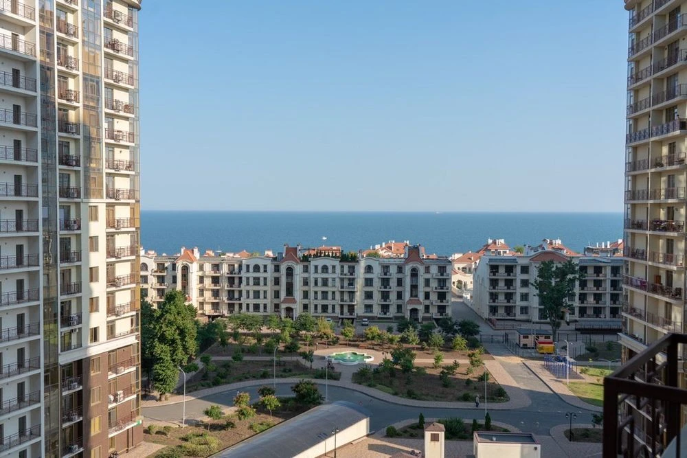 Продам 3к. квартиру, ЖК Восьмая Жемчужина, Французский бульв.