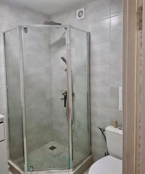 Продам 2к квартиру Ж/М Косиора, Слобожанский