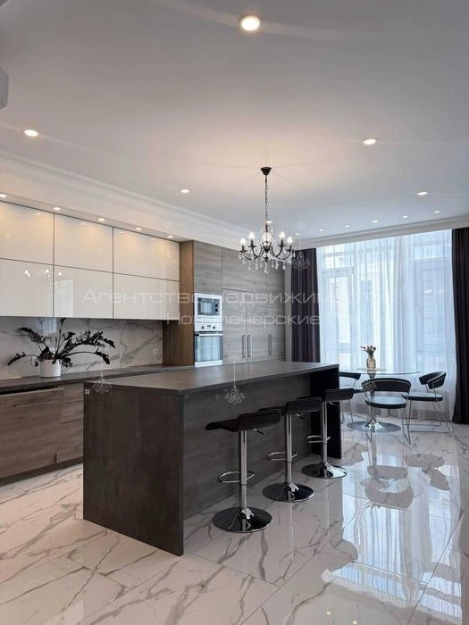 No % sale of a luxurious 3-room apartment in the residential complex "Boulevard Fo"