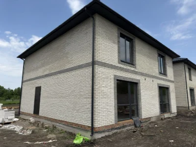 Duplex for sale on Nemyrivskoye Highway