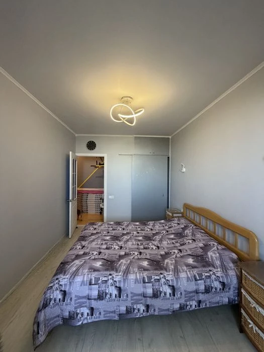 Продам 3-комн квартиру на Крымской, пос. Котовского.