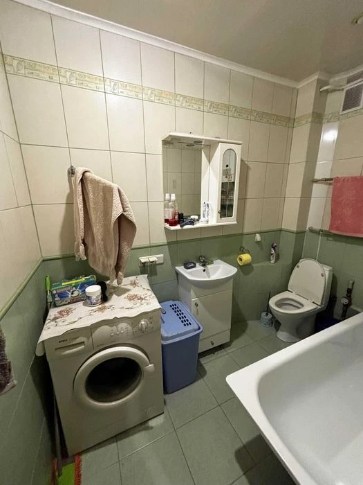 Продаж 2 кім. квартири Новий Львів