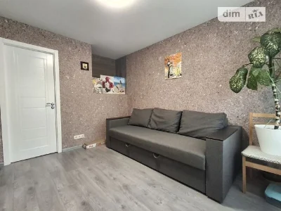 Room for sale 16.6 sq. m on Vidradnyi Avenue 32A • ID 34160