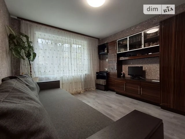 Room for sale 16.6 sq. m on Vidradnyi Avenue 32A • ID 34160