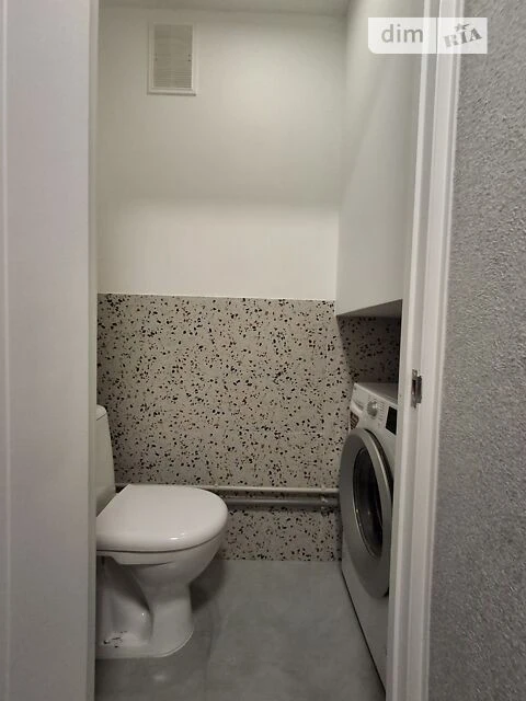 Room for sale 16.6 sq. m on Vidradnyi Avenue 32A • ID 34160