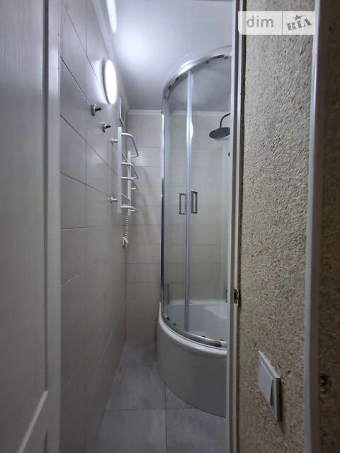Room for sale 16.6 sq. m on Vidradnyi Avenue 32A • ID 34160