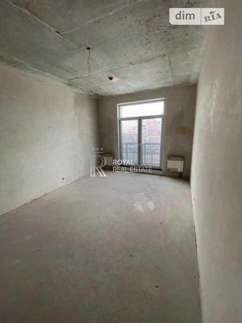Sale of 2-room apartment 102.7 sq. m. on Konovaltsya Yevhena Str. 44A