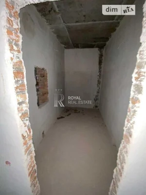 Sale of 2-room apartment 102.7 sq. m. on Konovaltsya Yevhena Str. 44A