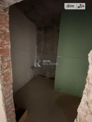 Sale of 2-room apartment 102.7 sq. m. on Konovaltsya Yevhena Str. 44A