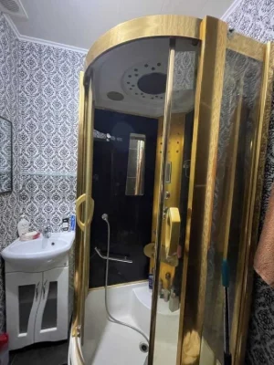 Sale of a 2-room apartment of 39 m², Generala Almazova St., 9