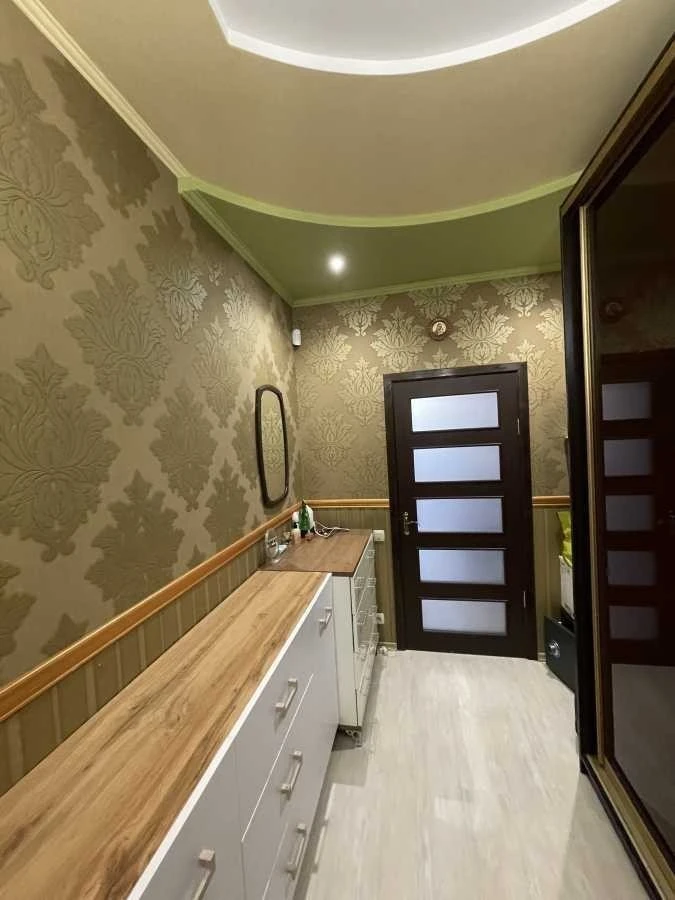 Sale of a 2-room apartment of 39 m², Generala Almazova St., 9