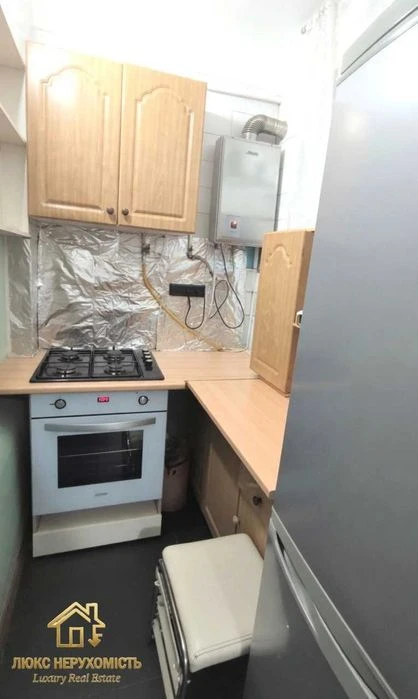 Продам 2 ком. квартиру пер. Ломаный (Скидановский спуск), Пр.