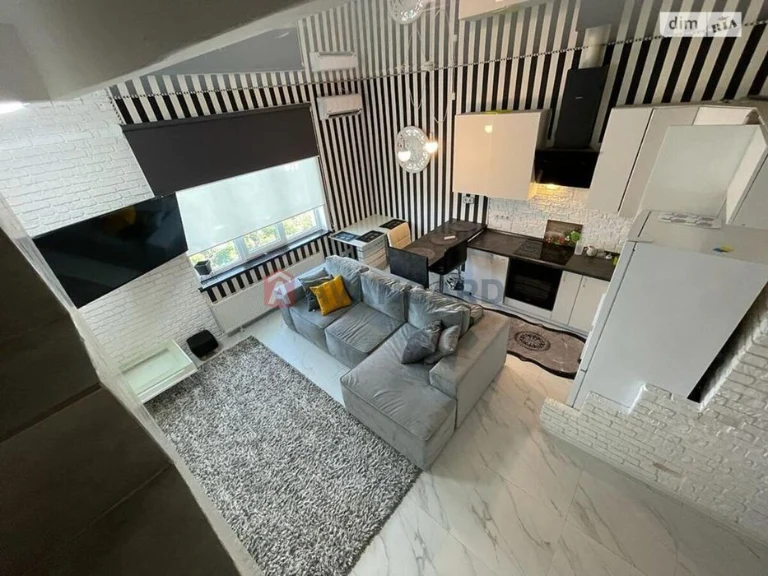 2-room apartment. Volodymyr Hryshchenko.