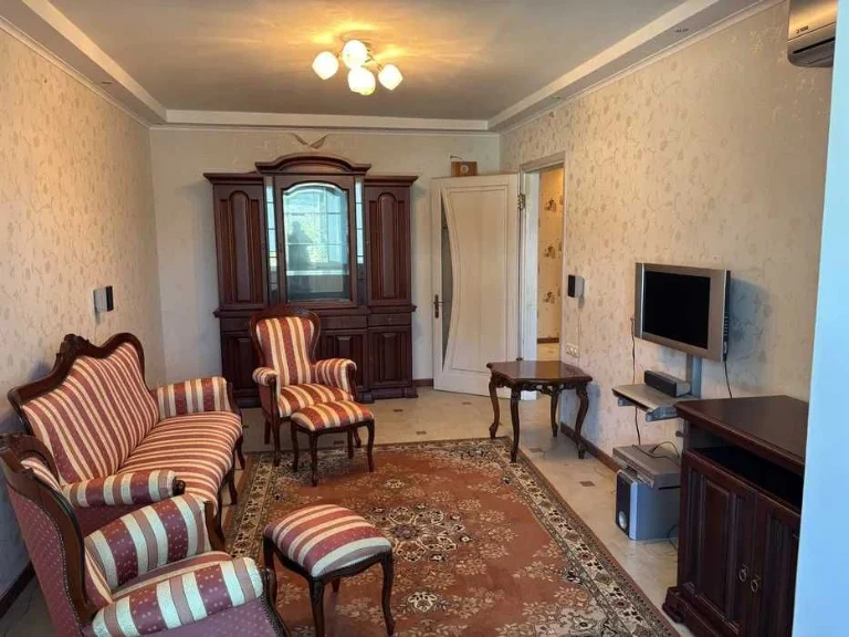 3-комнатная квартира в центре, ЖК "Синяя Птица", 482116