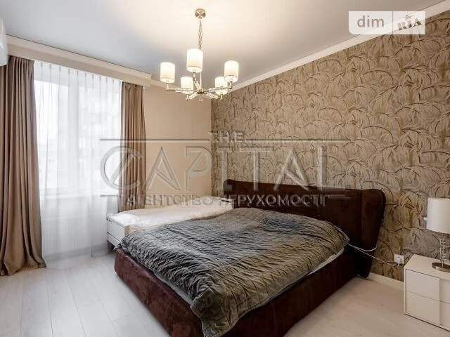 Продажа 2к квартиры 77 кв. м по ул. Василия Тютюнника 37/1 •