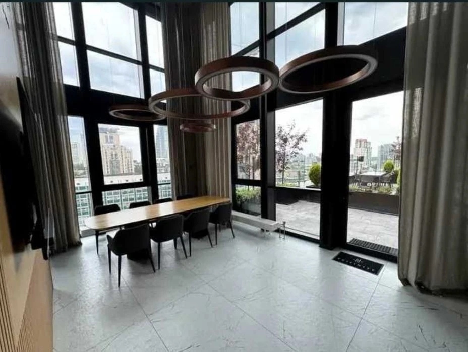 Without % Sale 3 sq m 109.7 m2 TRINITY residential complex