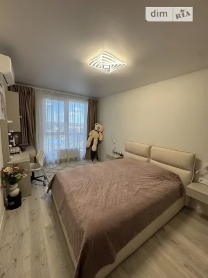 Sale of 3-room apartment 100 sq. m on Air Force Avenue 56B •