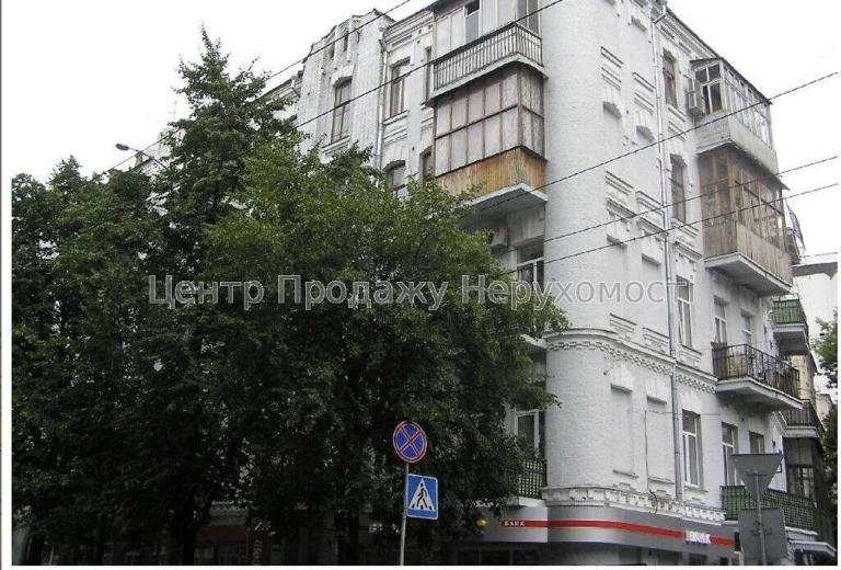 2-room apartment for sale, 5/5 floor, 63.4 m², Kyiv - wonderful in