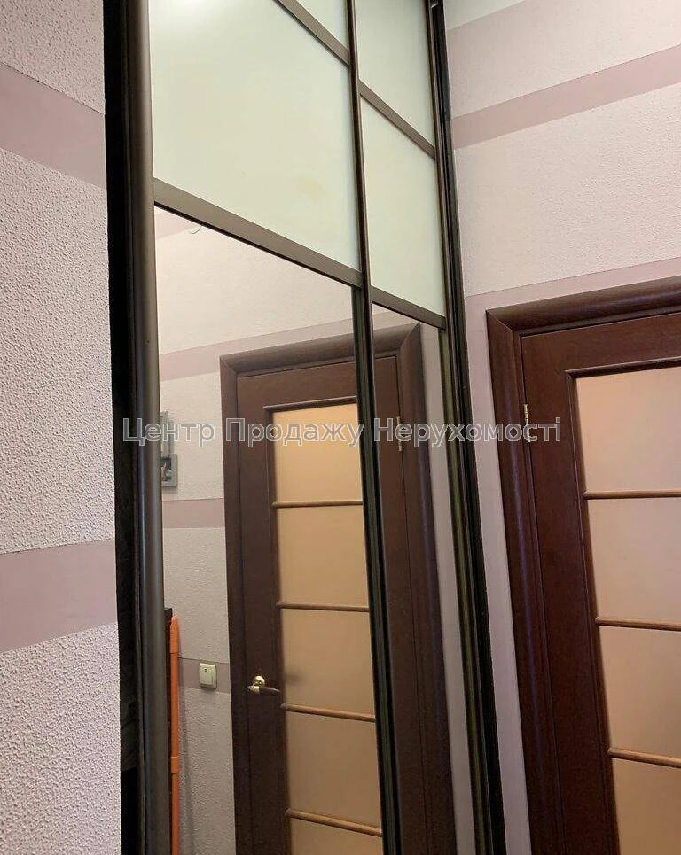 2-room apartment for sale, 5/5 floor, 63.4 m², Kyiv - wonderful in
