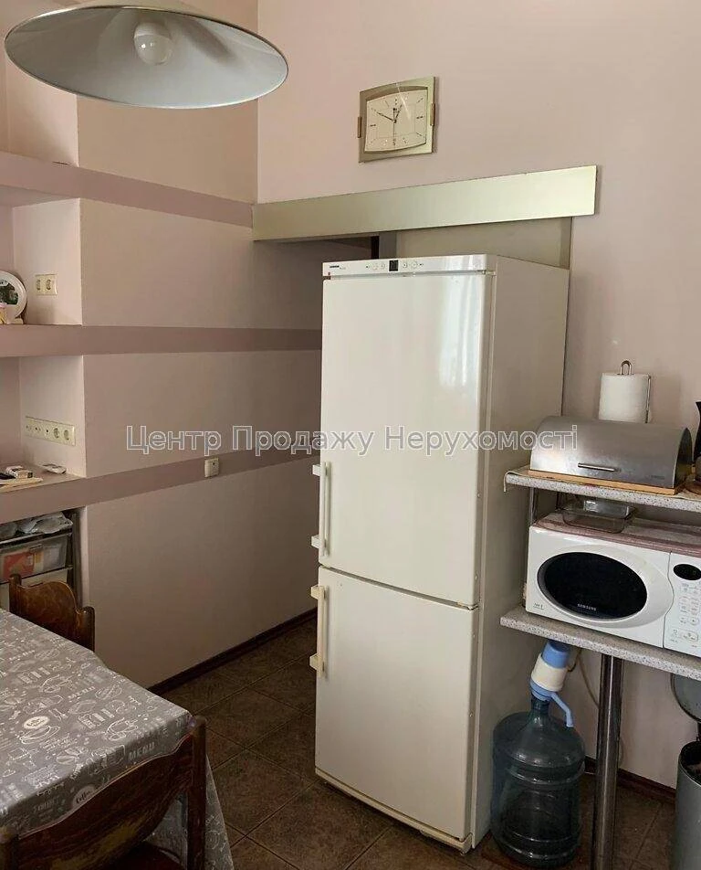 2-room apartment for sale, 5/5 floor, 63.4 m², Kyiv - wonderful in