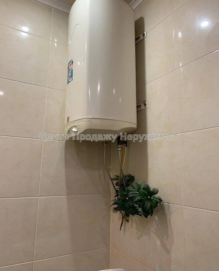 2-room apartment for sale, 5/5 floor, 63.4 m², Kyiv - wonderful in