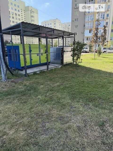 Sale of 2-room apartment 72.2 sq. m. on Borysa Antonenka-Davyd St.