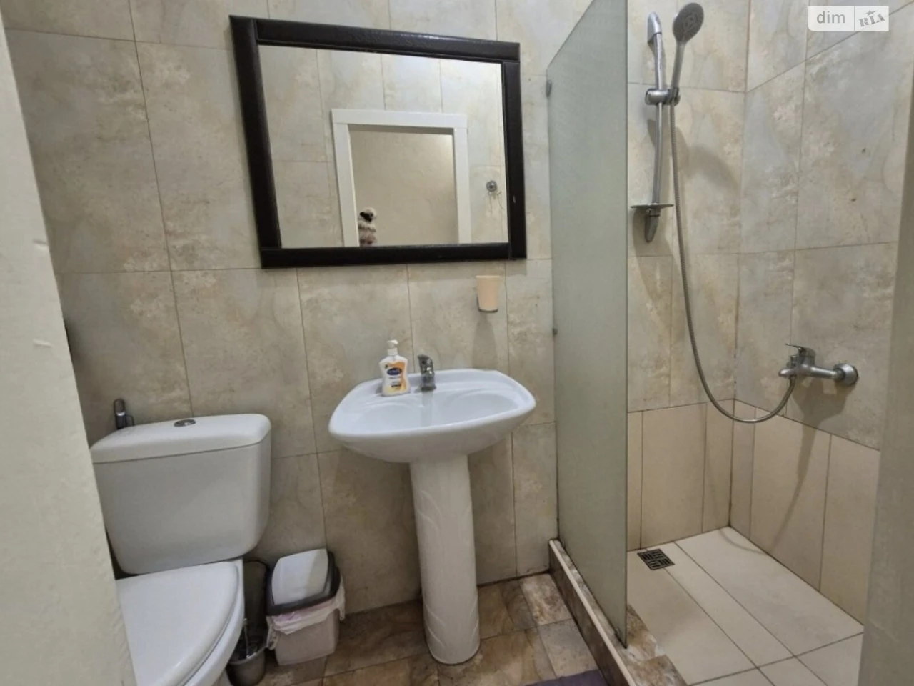 Long-Term Apartment Rental