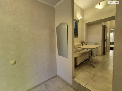 Long-Term Apartment Rental